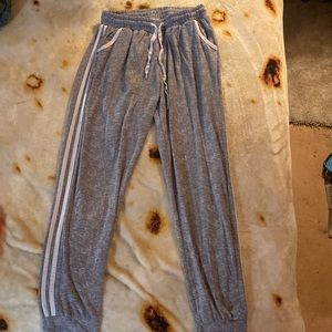 Stretchy waste pants